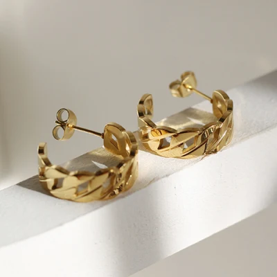 Orecchini a cerchio con catena cubana cava C placcata oro 18 carati, gioielli minimalisti da donna in acciaio inossidabile ipoallergenico impermeabile
